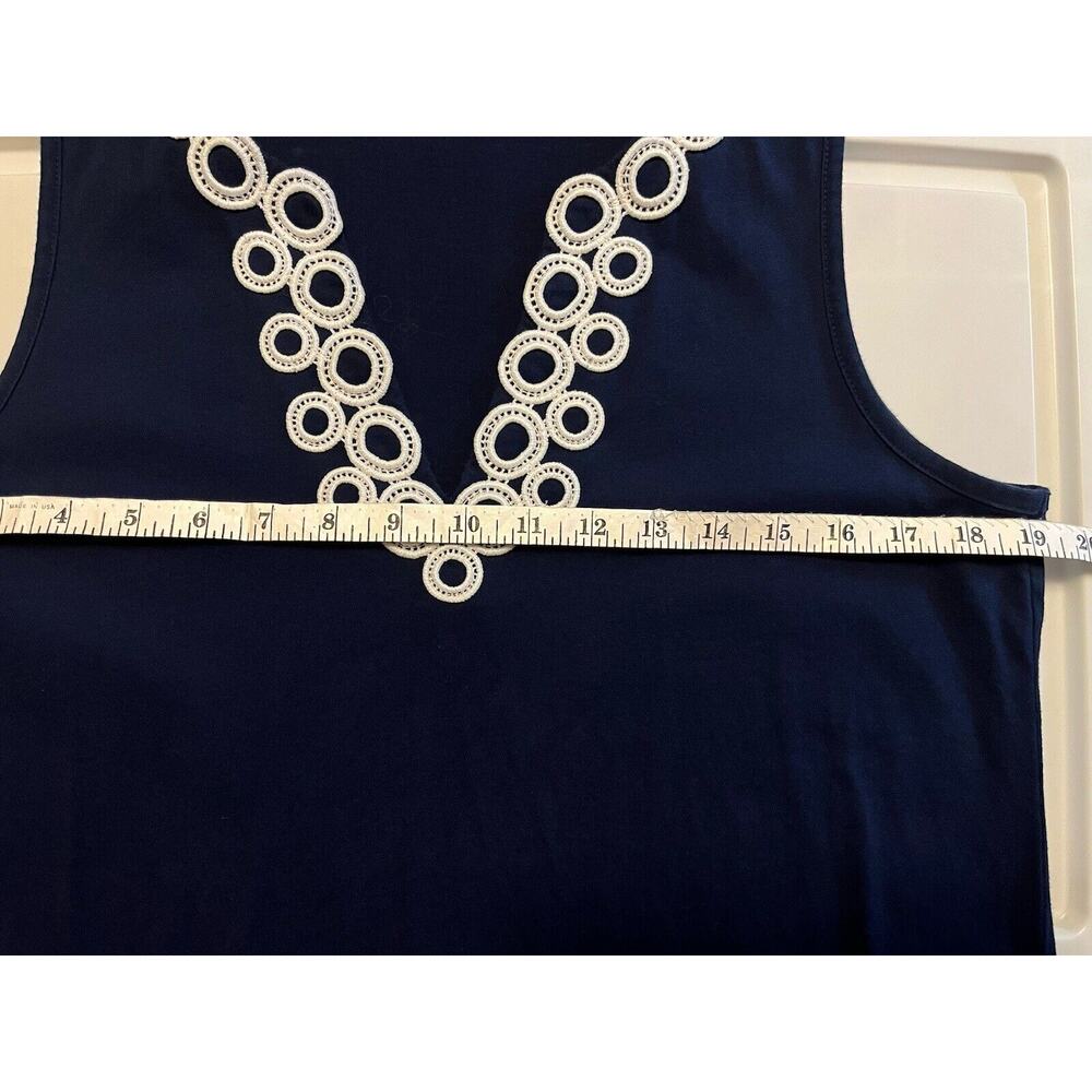 Lands End Shift Dress Women's Medium Blue White Embroidered V-Neckline Pockets - Picture 8 of 9